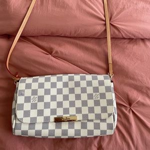 Designer Inspired Crossbody purse